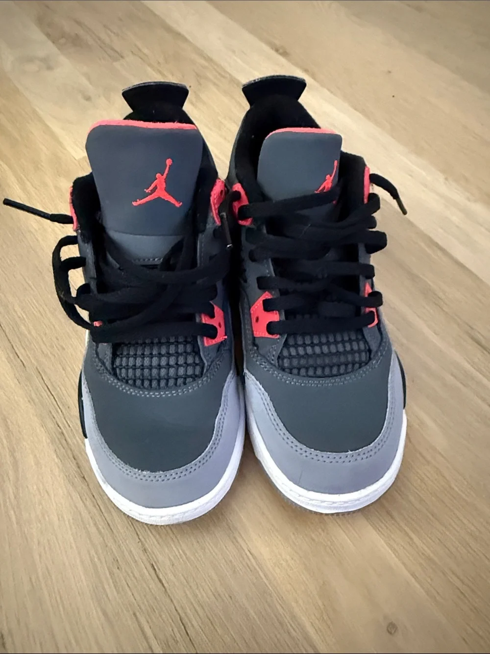 Jordan Kids Sneakers in Gray and Coral